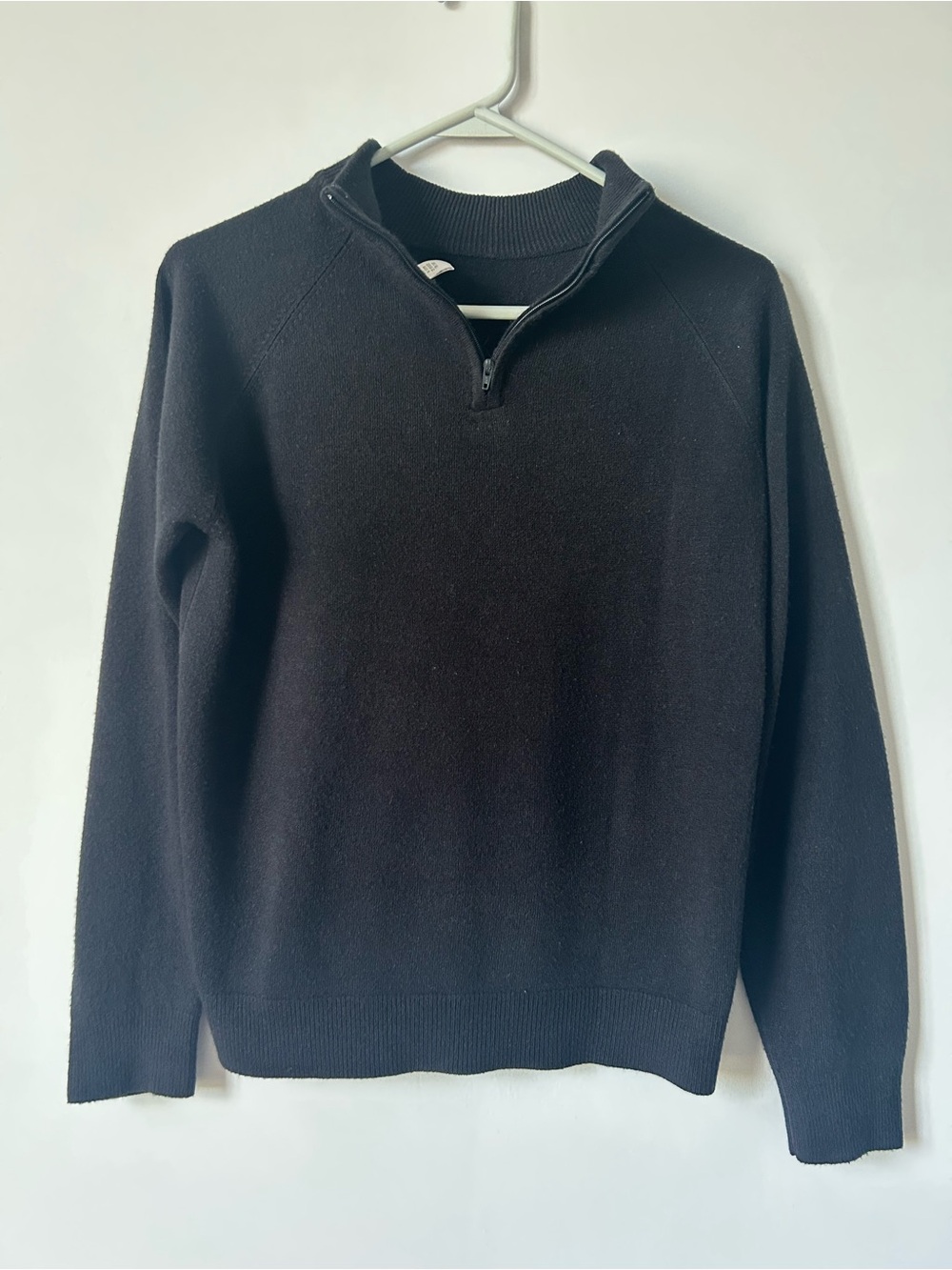 Draper’s & Damon’s Black Quarter-Zip Sweater